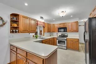 67 Pickerel Lake Rd, Colchester, CT 06415 - Photo 16