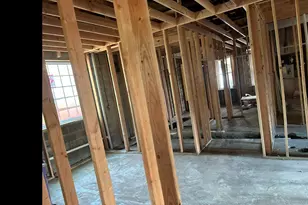 212 West St, New Haven, CT 06519 - Photo 4