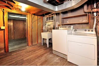 19 Seneca Road, West Hartford, CT 06117 - Photo 38