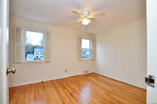 19 Seneca Rd, West Hartford, CT 06117 - Photo 30