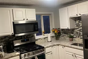 59 Heather Ln, New Britain, CT 06053 - Photo 2