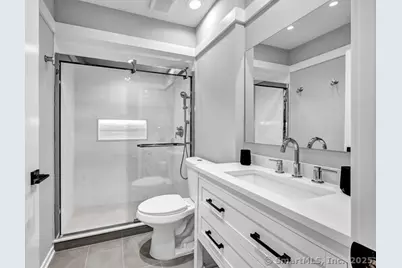 98 Heritage Village #D, Southbury, CT 06488 - Photo 6