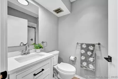 98 Heritage Village #D, Southbury, CT 06488 - Photo 6