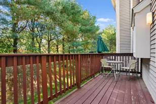 121 Paugusett Cir, Trumbull, CT 06611 - Photo 32