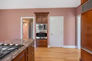 1278 Cheshire St, Cheshire, CT 06410 - Photo 6