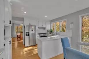 31 Erica Ct, Southington, CT 06489 - Photo 2