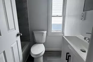 72 Daggett St, New Haven, CT 06519 - Photo 12