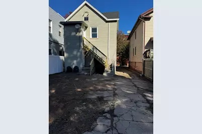 72 Daggett Street, New Haven, CT 06519 - Photo 2