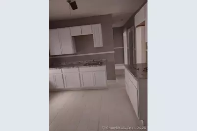 592 Norman Street, Bridgeport, CT 06605 - Photo 18