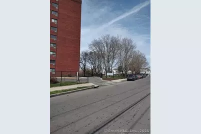 592 Norman Street, Bridgeport, CT 06605 - Photo 16