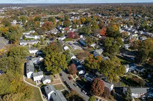 274 Sylvan Knoll Rd, Stamford, CT 06902 - Photo 14