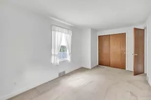 93 Catherine Terrace, Fairfield, CT 06824 - Photo 16