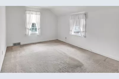 93 Catherine Terrace, Fairfield, CT 06824 - Photo 18