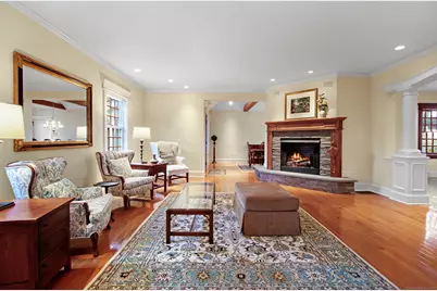 21 Grove Avenue, Groton, CT 06355 - Photo 8
