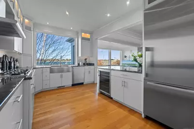 92 Water Street, Stonington, CT 06378 - Photo 10