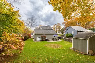 180 Peck Ln, Bristol, CT 06010 - Photo 32