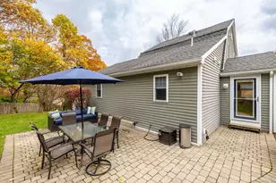 180 Peck Ln, Bristol, CT 06010 - Photo 26