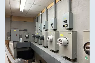 516 Vauxhall Street, New London, CT 06320 - Photo 26