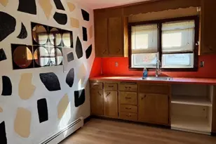 111 Parkview Ave, Bridgeport, CT 06606 - Photo 8