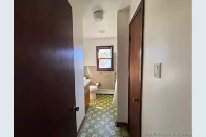 111 Parkview Avenue #1, Bridgeport, CT 06606 - Photo 18