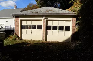 10 Henry St, Bristol, CT 06010 - Photo 22