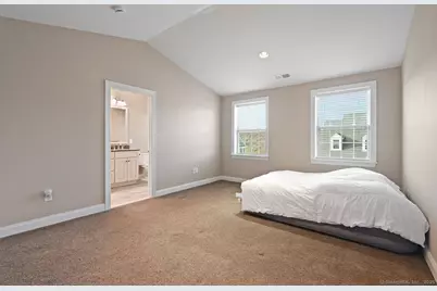 47 Warrington Round #47, Danbury, CT 06810 - Photo 18