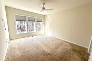 930 Tillinghast Dr, Oxford, CT 06478 - Photo 30