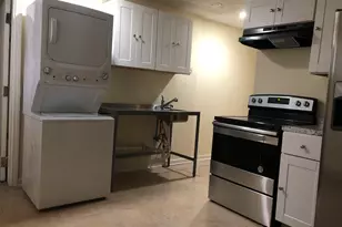 1399 State St, New Haven, CT 06511 - Photo 2