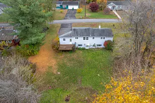 18 Sand Hill Rd, Bethel, CT 06801 - Photo 32