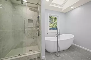 7 Woodmont Rd, Avon, CT 06001 - Photo 20