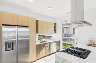 904 Quinnipiac Ave, New Haven, CT 06513 - Photo 2