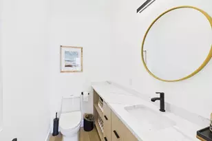 904 Quinnipiac Ave, New Haven, CT 06513 - Photo 10