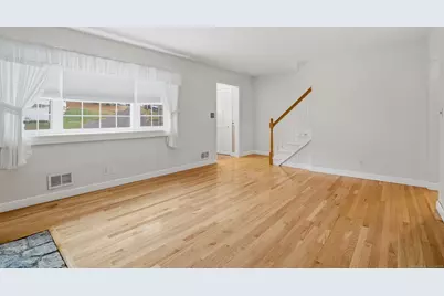 25 South Street, Ansonia, CT 06401 - Photo 8