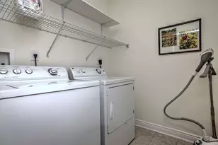 206 Deerfield Ln, Orange, CT 06477 - Photo 22