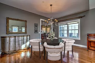 206 Deerfield Ln, Orange, CT 06477 - Photo 8