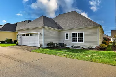 206 Deerfield Lane #206, Orange, CT 06477 - Photo 32