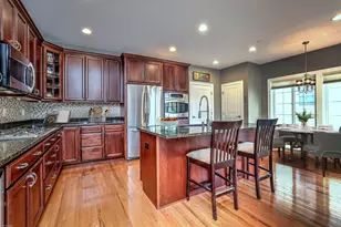 206 Deerfield Ln, Orange, CT 06477 - Photo 10