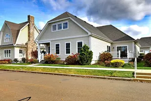 206 Deerfield Ln, Orange, CT 06477 - Photo 4