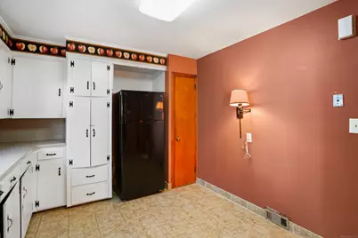 6 Windaway Road, Bethel, CT 06801 - Photo 8