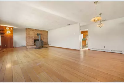 67 Barclay Drive, Stamford, CT 06903 - Photo 8