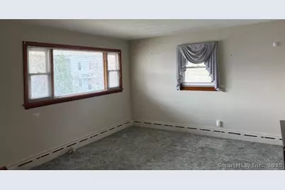 35 Butler Street, Waterbury, CT 06704 - Photo 14