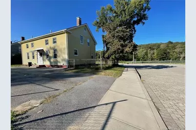 79 River Street #79, Sprague, CT 06330 - Photo 6