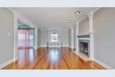 70 Lawlor Street, Waterbury, CT 06708 - Photo 2