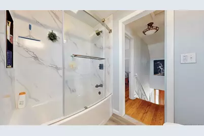 70 Lawlor Street, Waterbury, CT 06708 - Photo 16