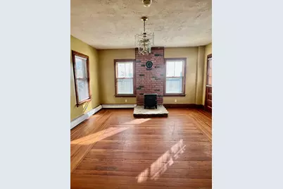 10 Russell Street, Enfield, CT 06082 - Photo 2