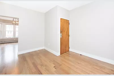 527 East Main Street #2nd floor Right, Bridgeport, CT 06608 - Photo 10