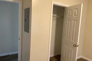 22 Oak St, Naugatuck, CT 06770 - Photo 6