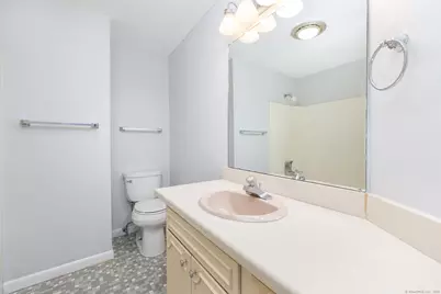 29 Harbour Village #D, Branford, CT 06405 - Photo 20