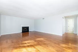 29 Harbour Village, Branford, CT 06405 - Photo 6