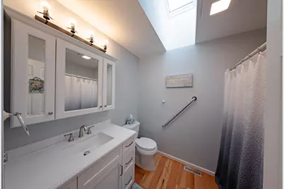 23 Pondview Terrace, East Haven, CT 06512 - Photo 12